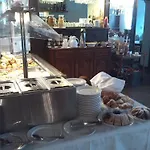 Adam Hotel 4*