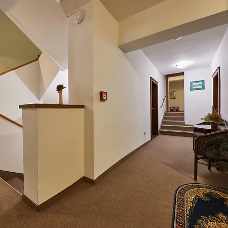 Adam Hotel