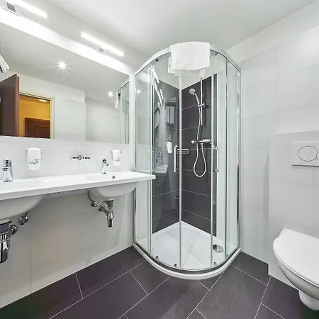Hotel Adam