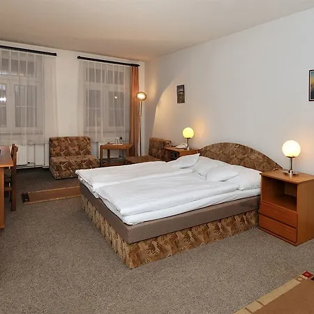Hotel Adam