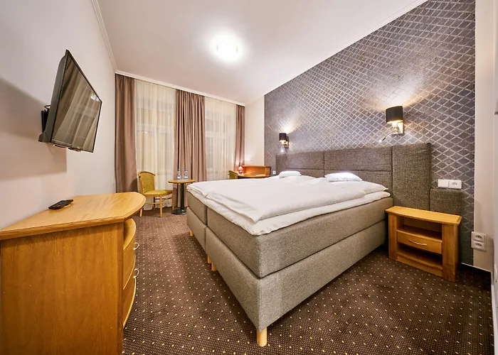 Hotel Adam 4*