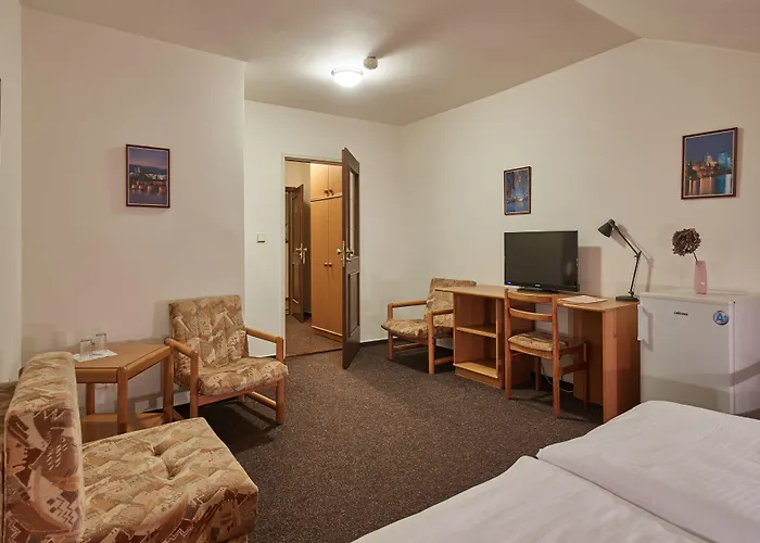 Hotel Adam 4*